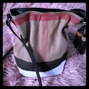 Like New Burberry Bucket crossbody